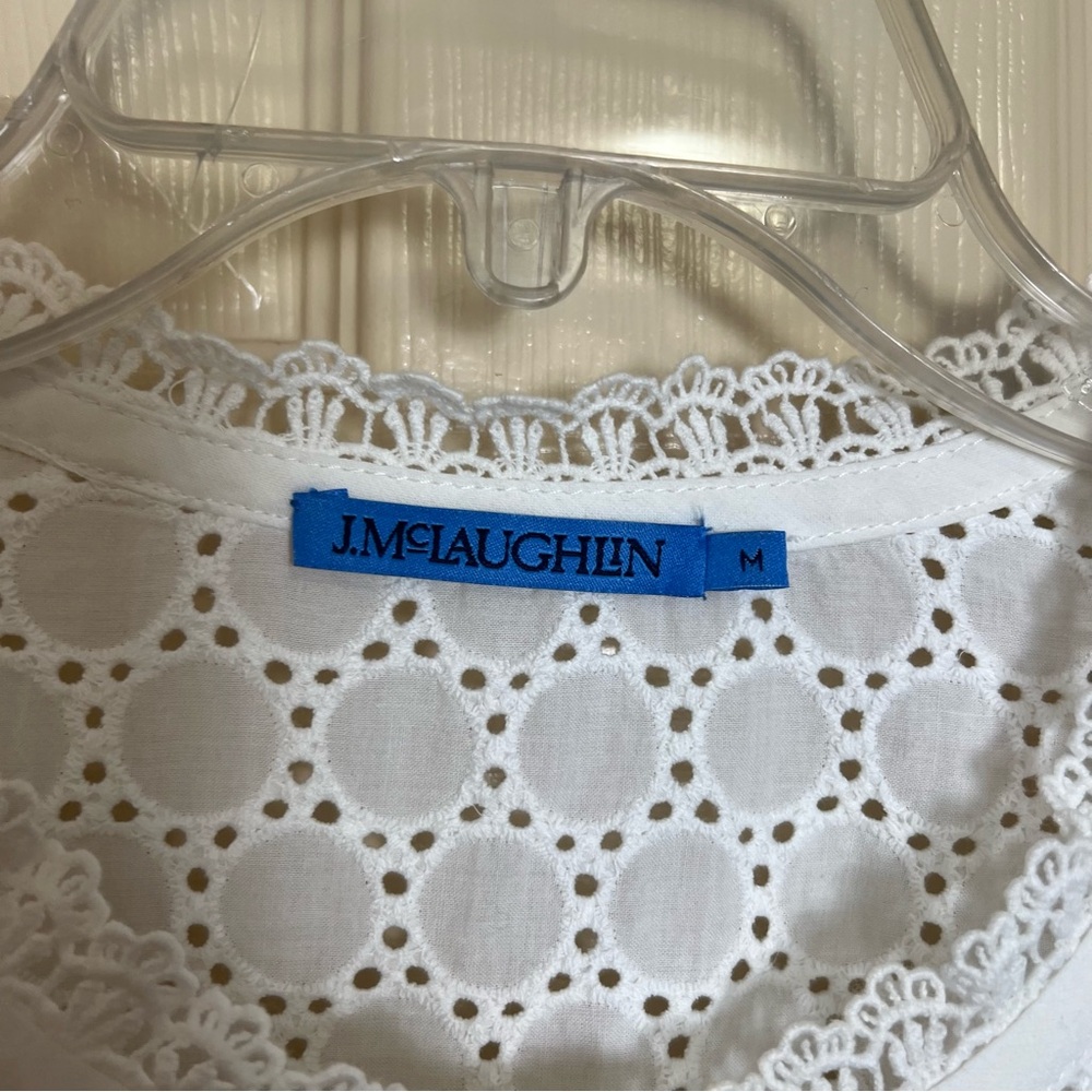 J. McLaughlin White Eyelet Button-Front Women's T… - image 5